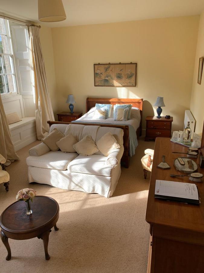 Гостевой дом Boulston Manor Хаверфордуэст Экстерьер фото
